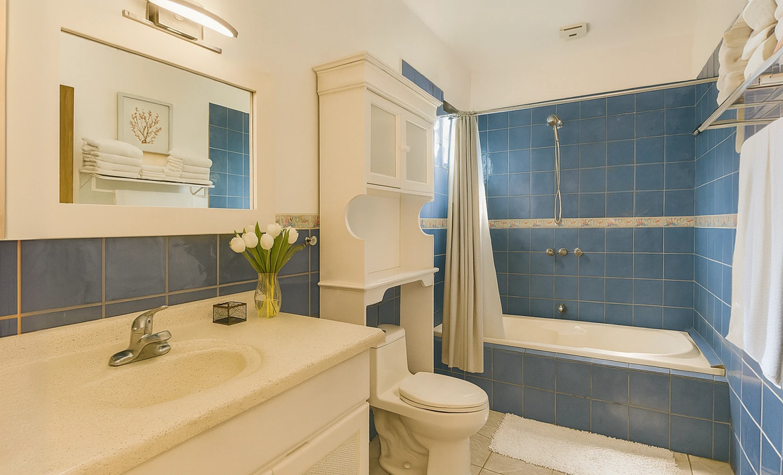 Azure Guest Bath